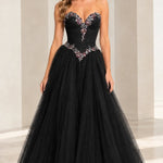 Strapless Sweetheart Crystal Beaded Ball Gown Tulle Evening Dress with Matching Choker