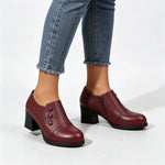 Women's Textured Button Chunky Heel Shoes