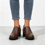 Women's Textured Button Chunky Heel Shoes
