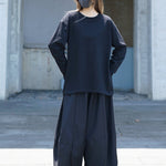 Pure Black Versatile Loose Long Sleeves