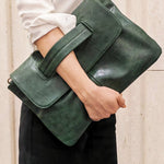 Large Capacity Commuting Magnetic Clutch Bag with Crossbody Strap