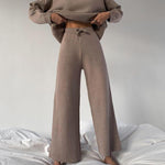 Knitted solid color loose casual suit