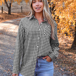 Zeagoo Long Sleeve Plaid Shirt for Women Flannel Button Down Shirts