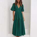 Emilia | Robe à col en V