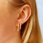 Small Calm Pearl Earrings