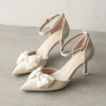 Rosette Bow Pumps