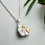 "Eternal Friendship" Pendant – Symbol of the Love between a Woman and a Dog