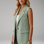 Women’s Sleeveless Blazer with Notch Collar and Pockets