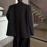 Metal Brooch-embellished Shoulder-padded Casual Blazer