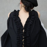 Petal Collar Sleeveless Reversible Shirt