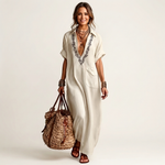 Amarina | Robe maxi en lin avec col en V brodé