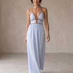 Laurina | Robe Longue à Rayures avec Décolleté Découpé