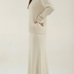 Amy Outfit: Sweater and Skirt