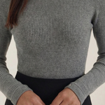 Gail long-sleeved wool sweater with collar